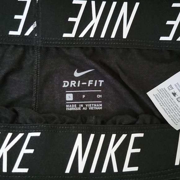 Short - Picture 4 of 4